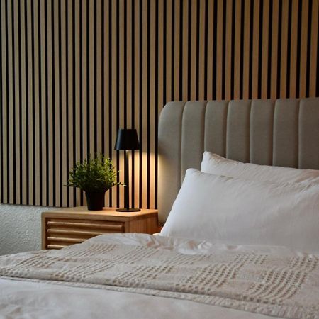 Charmanter Altbau In Schleussig Mit Balkon Leipzig Eksteriør bilde